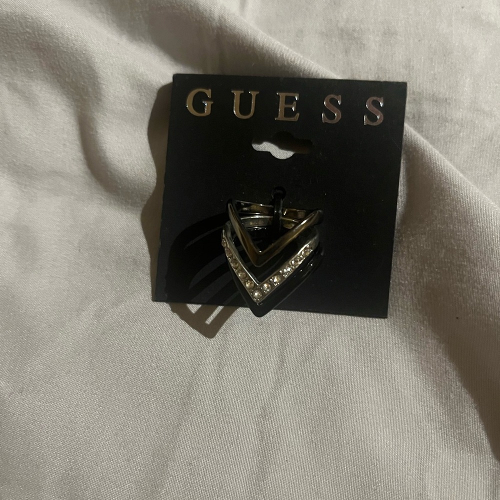 GUESS Black and Silver Chevron 3 Ring Set Size 7